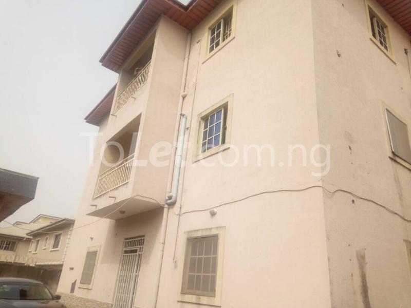 3 bedroom Flat / Apartment for rent   Lekki Phase 2 Lekki Lagos