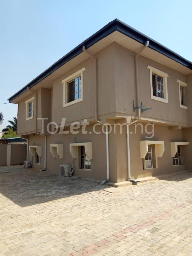 3 bedroom Flat / Apartment for rent Chief Ganiyu Enitan Street Off Olusesi Olugborangan Street, Lekki Phase 2 Lekki Lagos