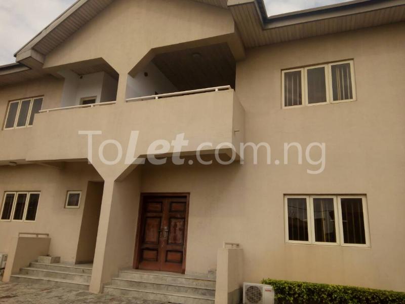 3 bedroom Flat / Apartment for rent   Lekki Phase 1 Lekki Lagos