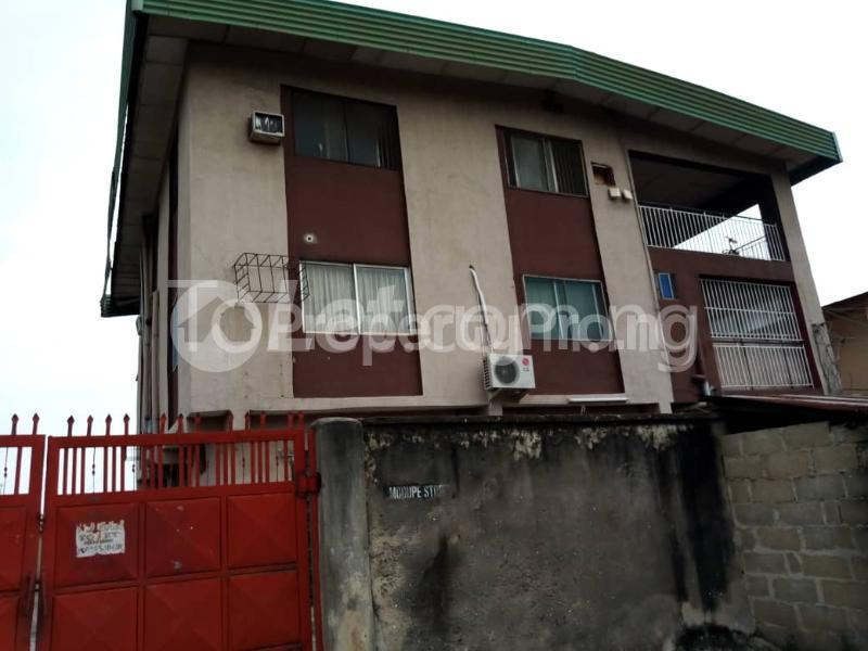 3 bedroom Flat / Apartment for rent Modupe Fola Agoro Yaba Lagos