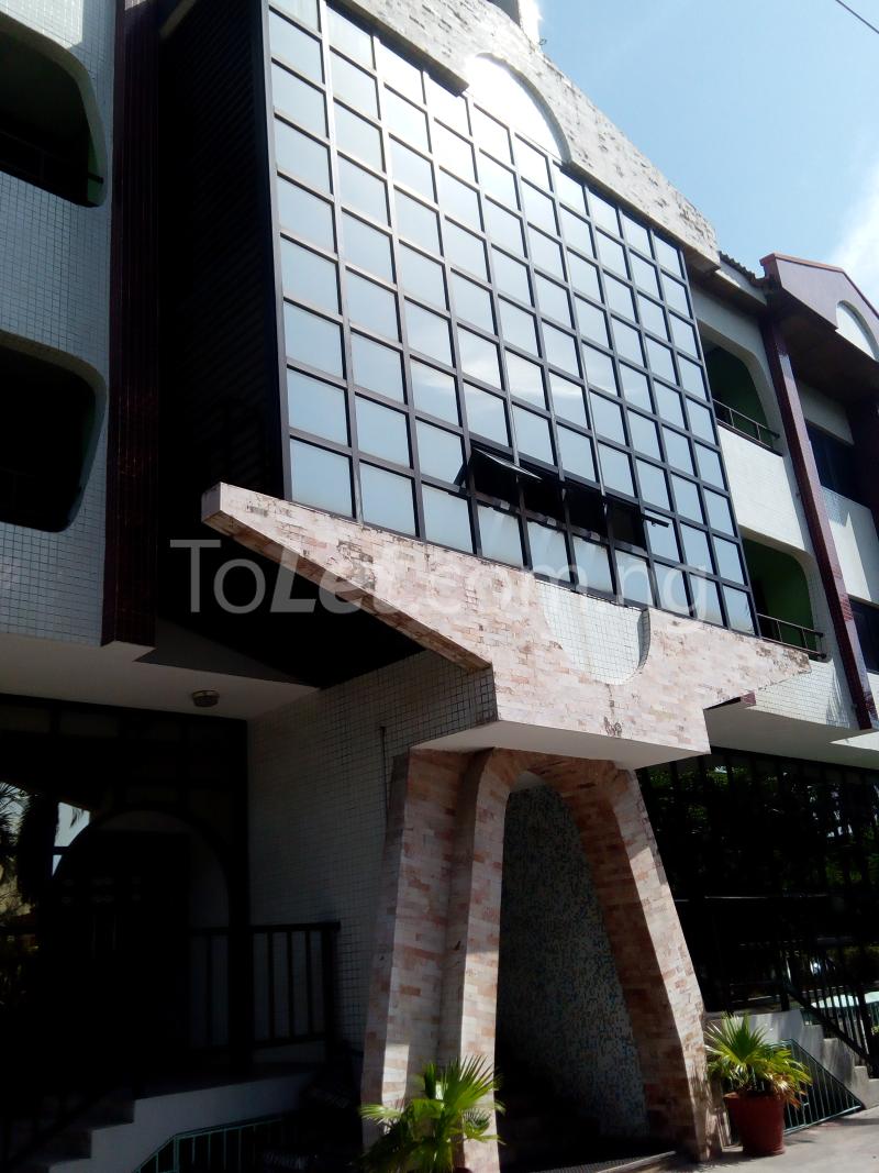 3 bedroom Commercial Property for rent   Victoria Island Lagos