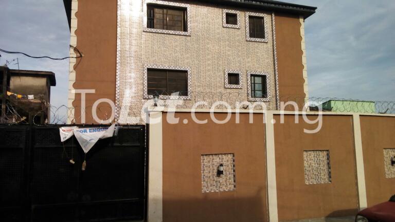 3 bedroom Flat / Apartment for rent Off Ramat Crescent Ogudu Ogudu Lagos