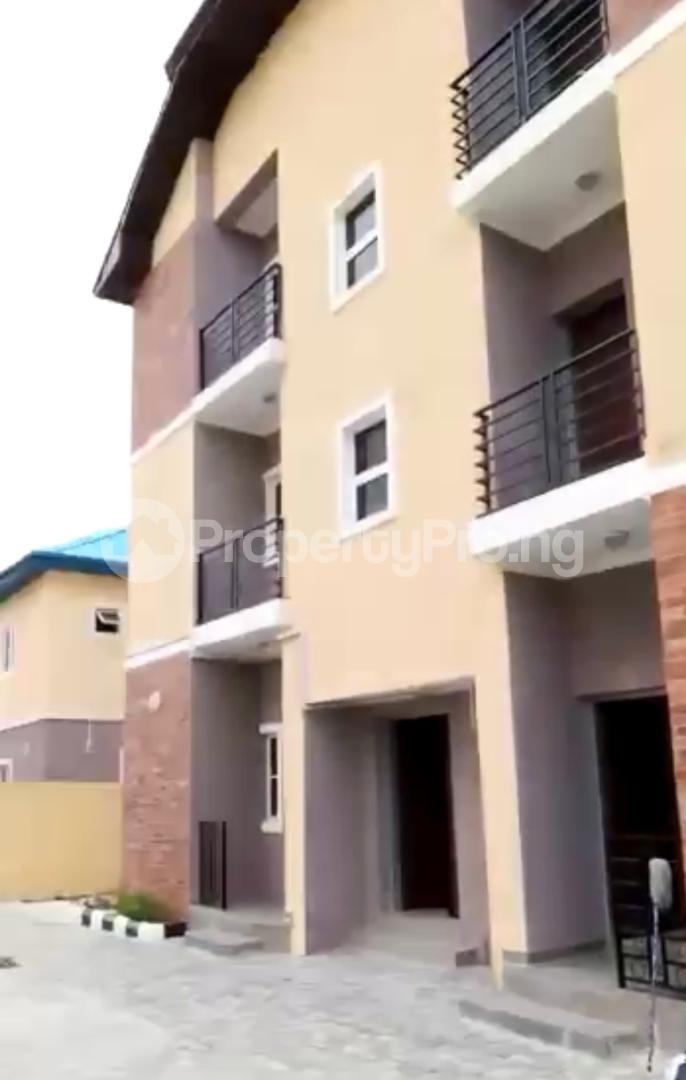 3 bedroom Flat / Apartment for sale Mobil Road Mobil Road Ajah Lagos