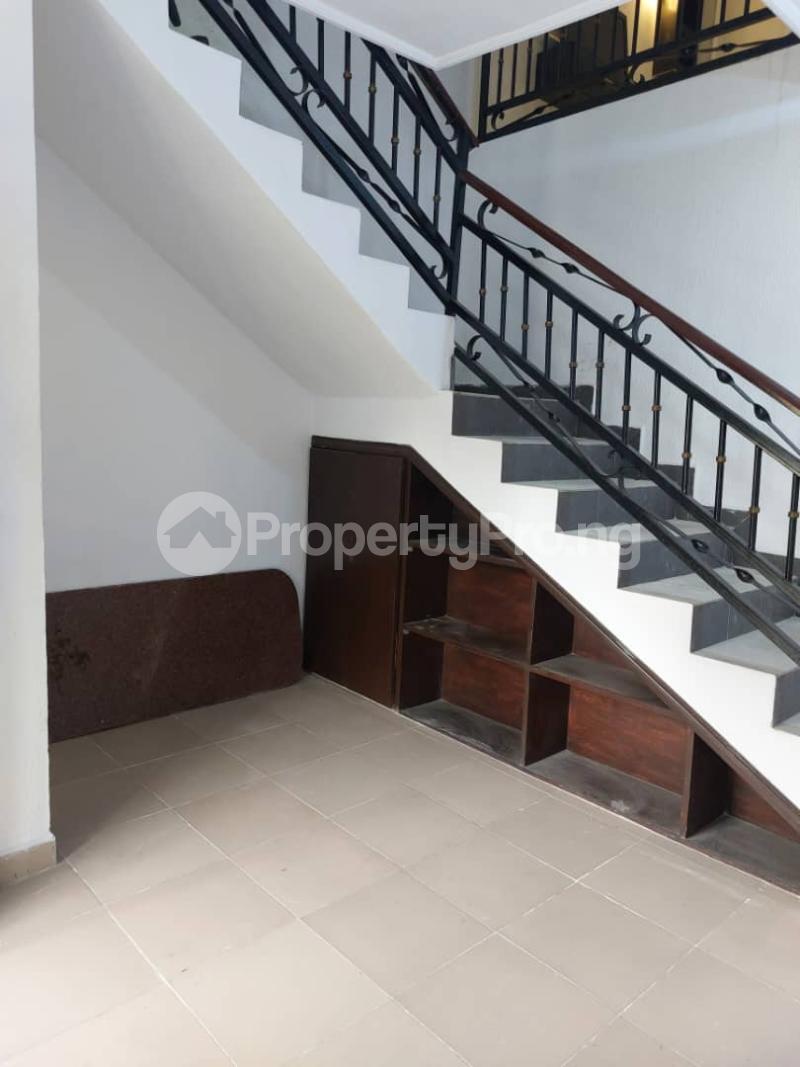 3 bedroom House for rent Off Hakeem Dickson Lekki Phase 1 Lekki Lagos