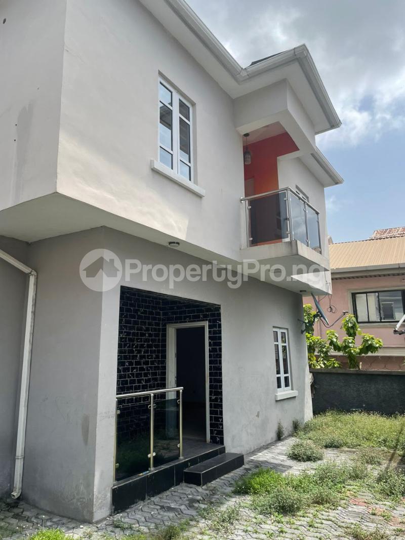 3 bedroom House for sale Thomas estate Ajah Lagos