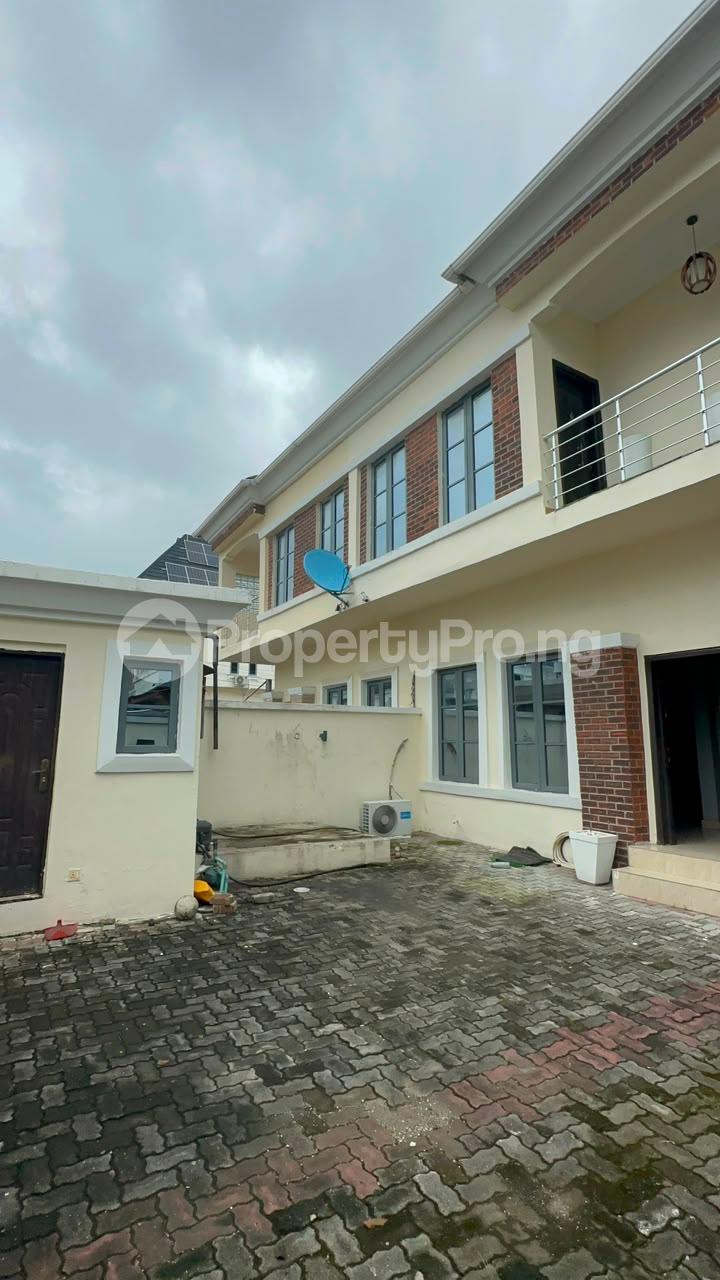 3 bedroom House for rent Chevron Drive Lekki Lagos