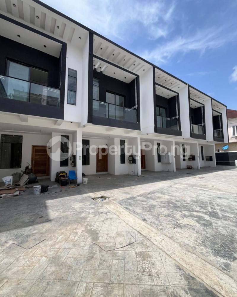 3 bedroom House for sale Chevron Lekki Lagos