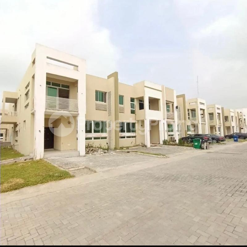 3 bedroom House for shortlet Sangotedo Ajah Lagos - 0