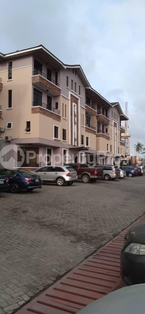 3 bedroom House for sale Alagomeji Adekunle, Yaba, Lagos. Alagomeji Yaba Lagos