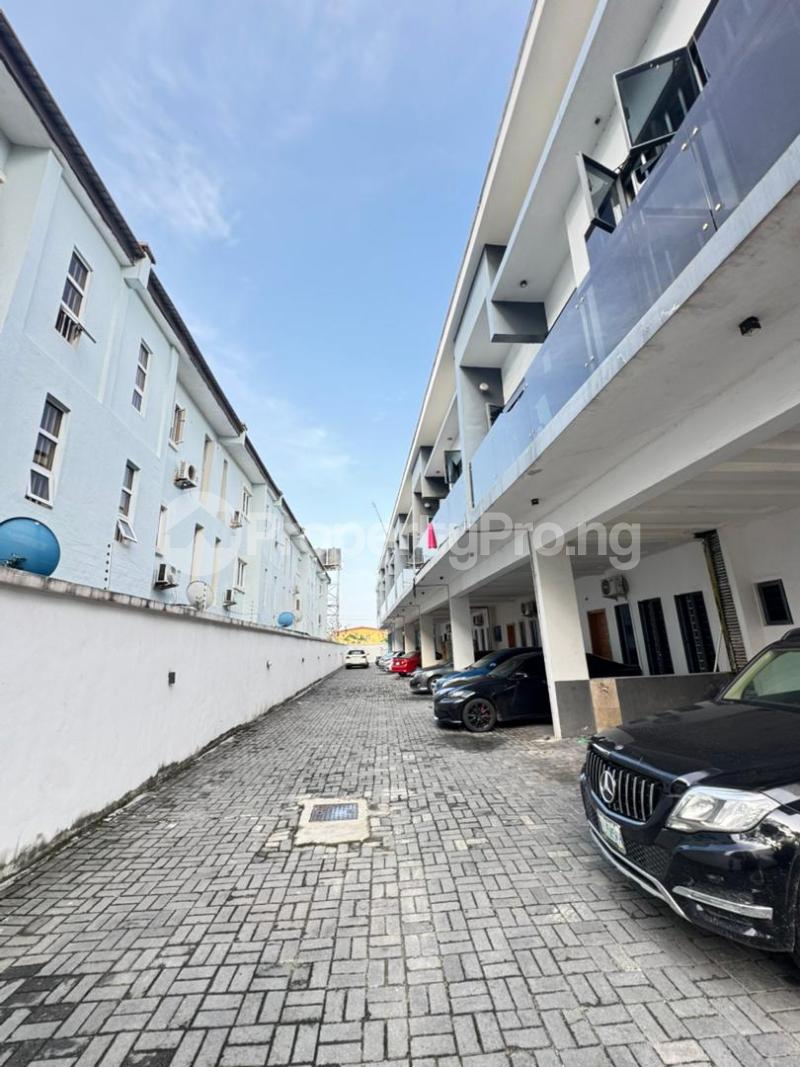 3 bedroom House for rent Chevron Toll Gate Lekki Lagos