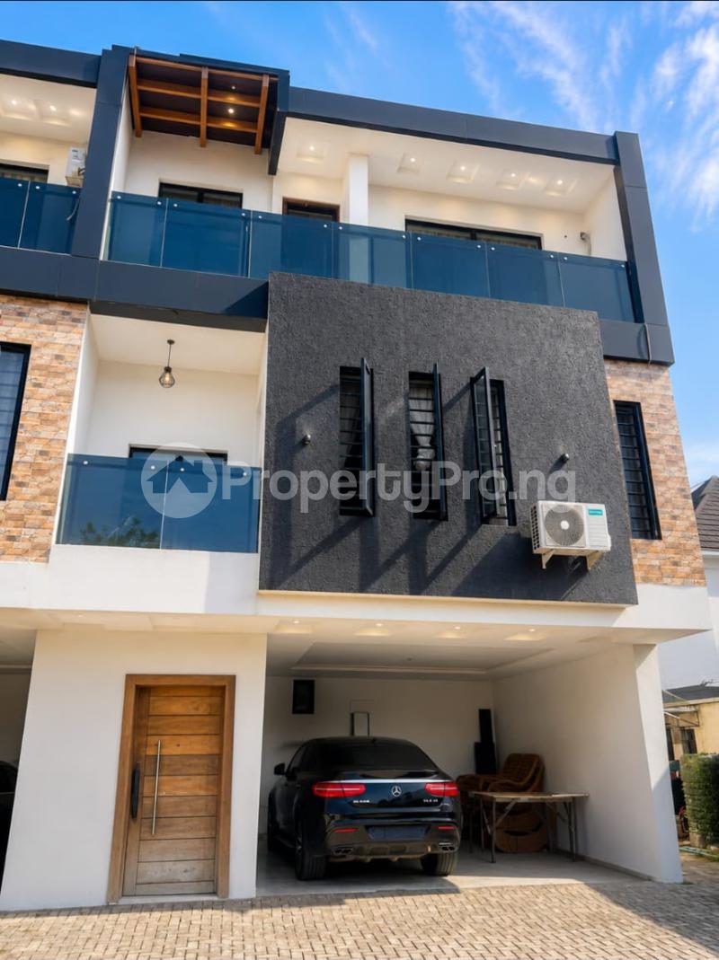 3 bedroom House for sale Chevron Chevron Lekki Lagos