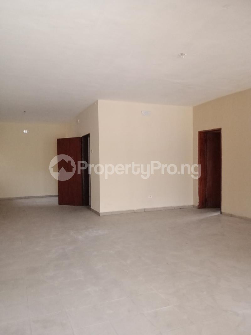 3 bedroom Flat / Apartment for rent Remilekun, Surulere Lagos