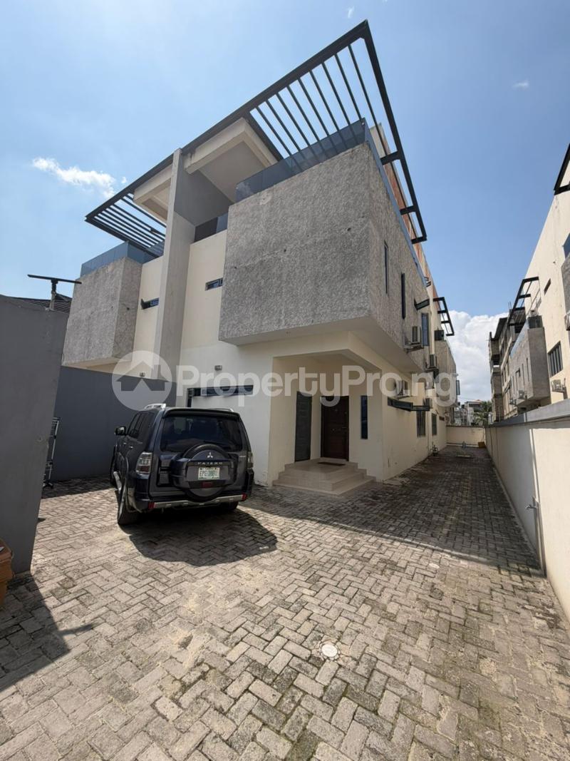 3 bedroom Flat / Apartment for rent Lekki Phase 1 Lekki Lagos