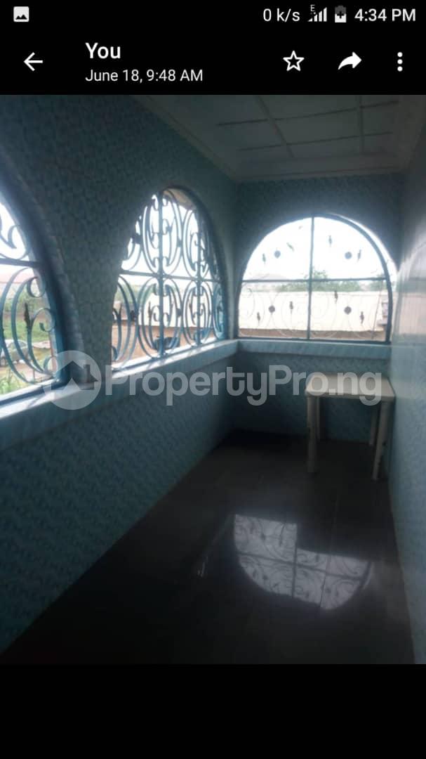 3 bedroom House for sale Mowe Ogun State. Mowe Obafemi Owode Ogun