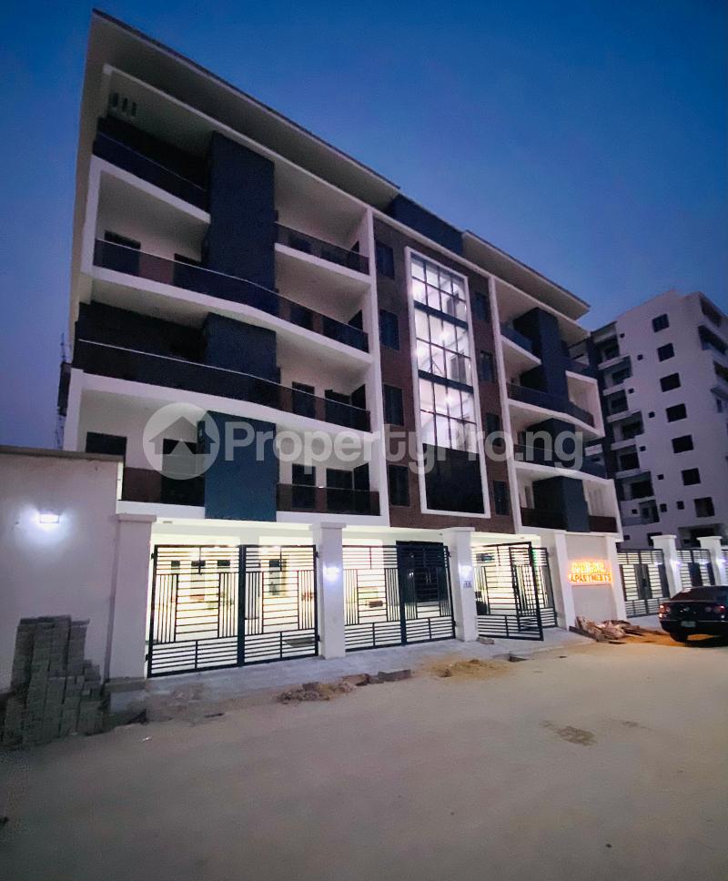 4 bedroom Flat / Apartment for sale Lekki Phase 1 Lekki Lagos
