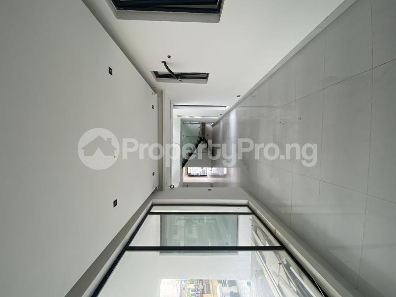 4 bedroom House for sale  Osapa london Lekki Lagos