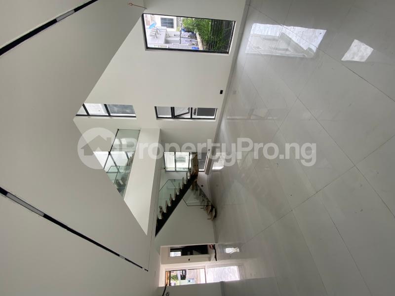 4 bedroom House for sale  Osapa london Lekki Lagos