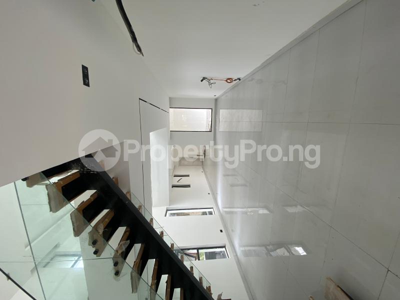 4 bedroom House for sale  Osapa london Lekki Lagos