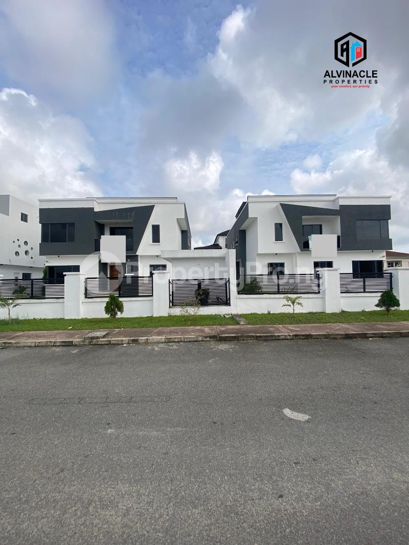 5 bedroom House for sale Royal Garden Ajiwe Ajah Lagos
