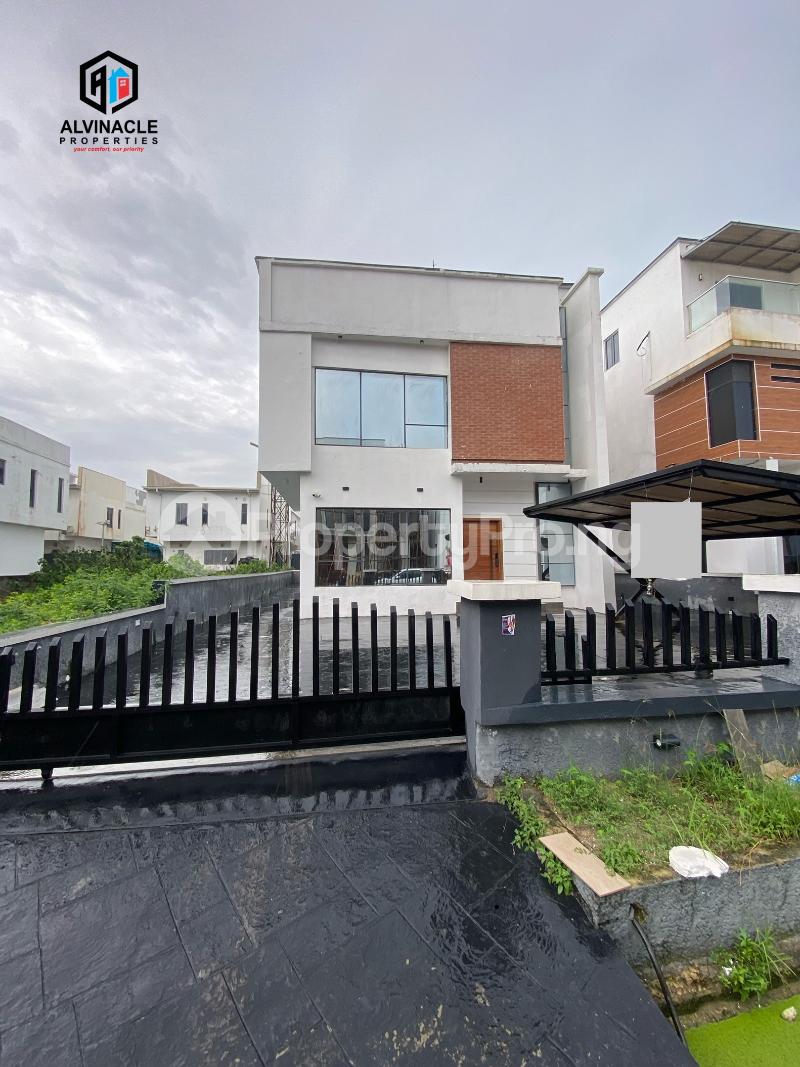 4 bedroom House for sale Ikota Lekki Lagos