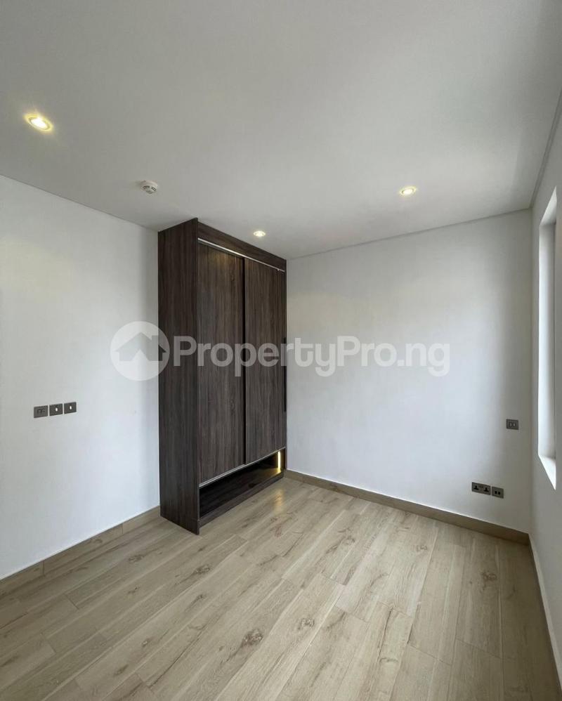 4 bedroom House for sale Osapa london Lekki Lagos