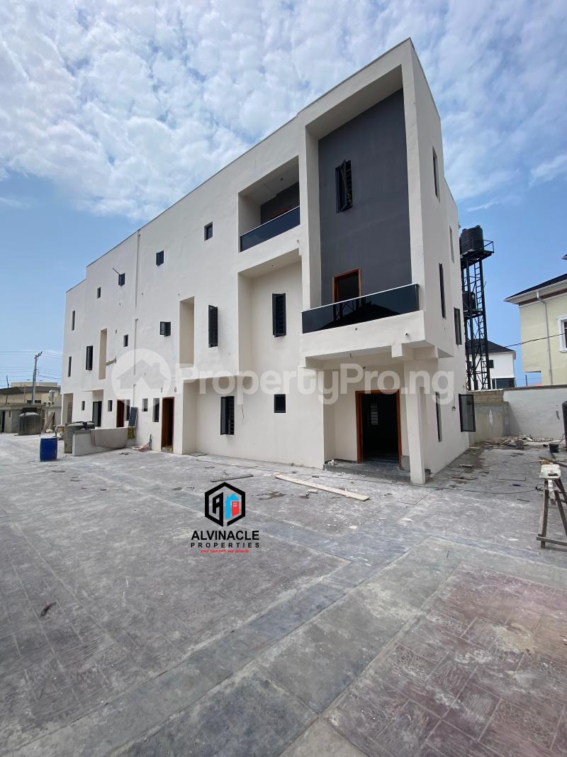 4 bedroom House for sale New Road Along Lekki Expressway Lekki Lagos