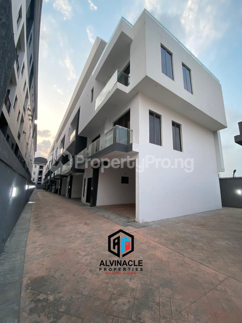 4 bedroom House for sale ONIRU Victoria Island Lagos