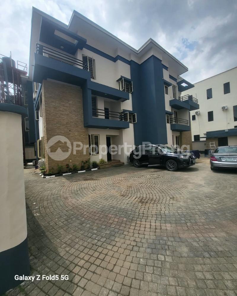 4 bedroom Commercial Property for rent Lovely Environment @ Oduduwa St. Inside Ikeja Gra Ikeja GRA Ikeja Lagos - 0