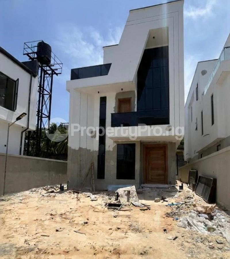 4 bedroom House for sale Chevron Lekki Lagos