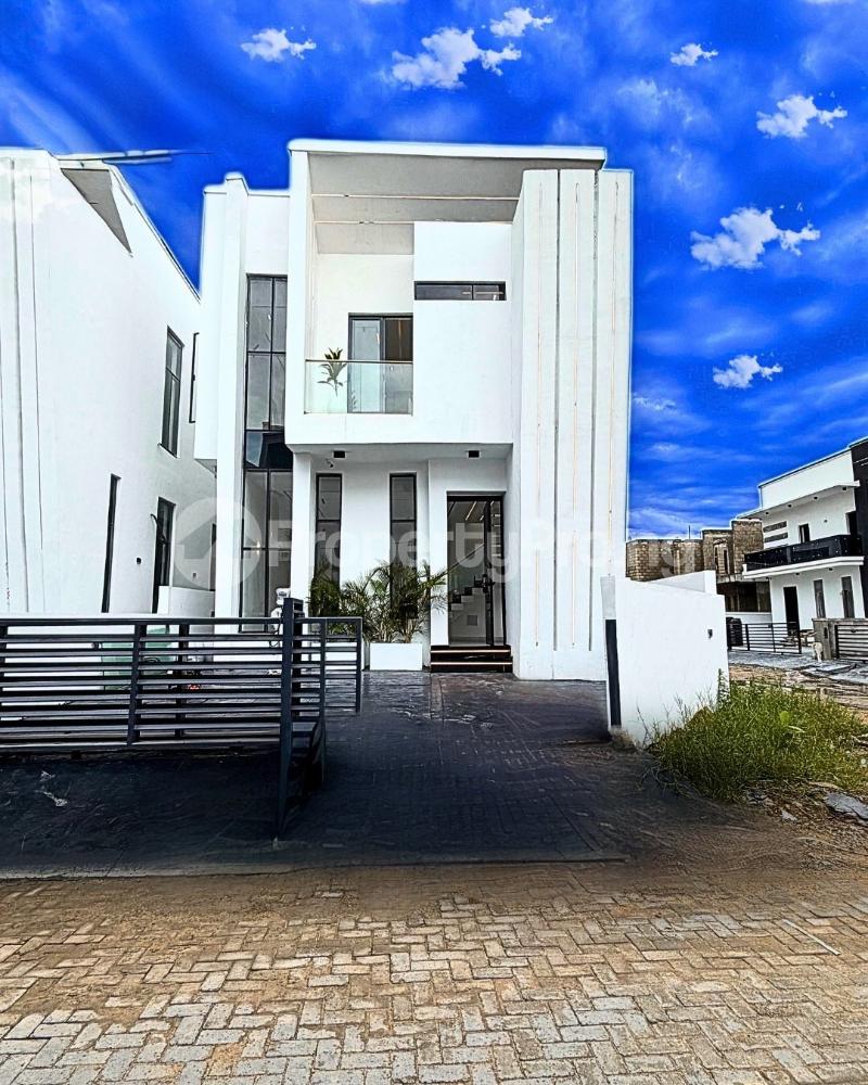 4 bedroom House for sale Chevron Lekki Lagos