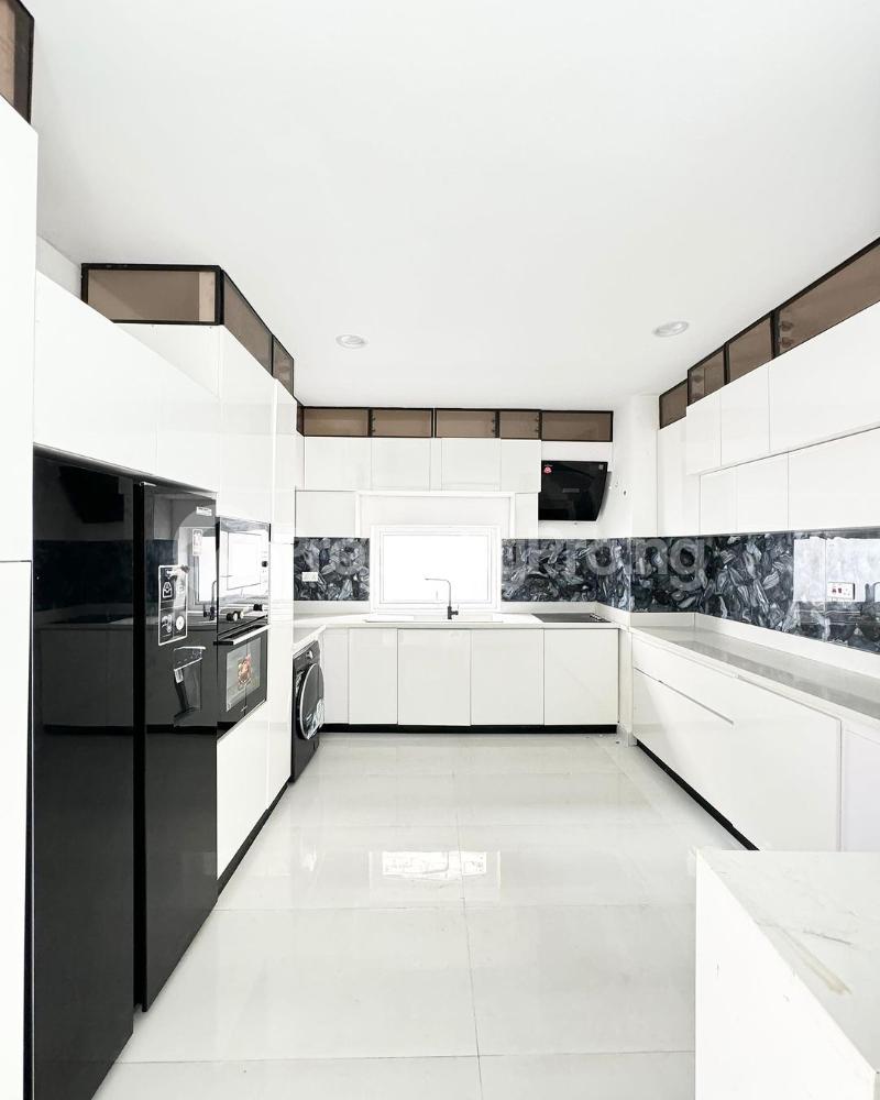 4 bedroom House for sale Banana Island Ikoyi Lagos