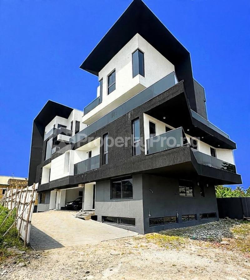 4 bedroom House for sale Ikoyi Lagos