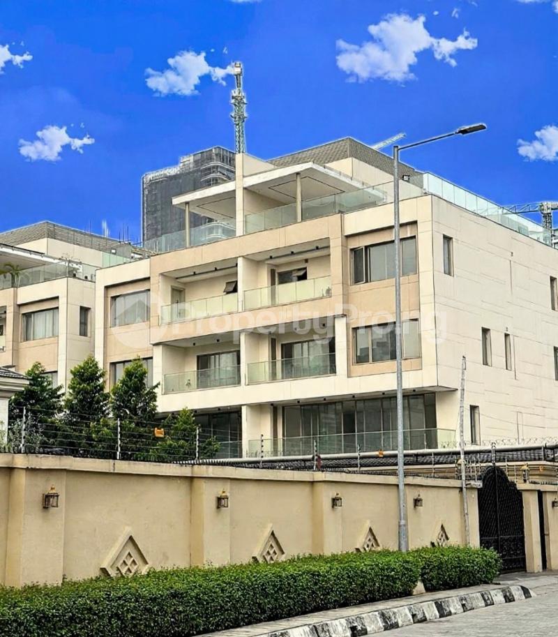 4 bedroom House for sale Ikoyi Lagos