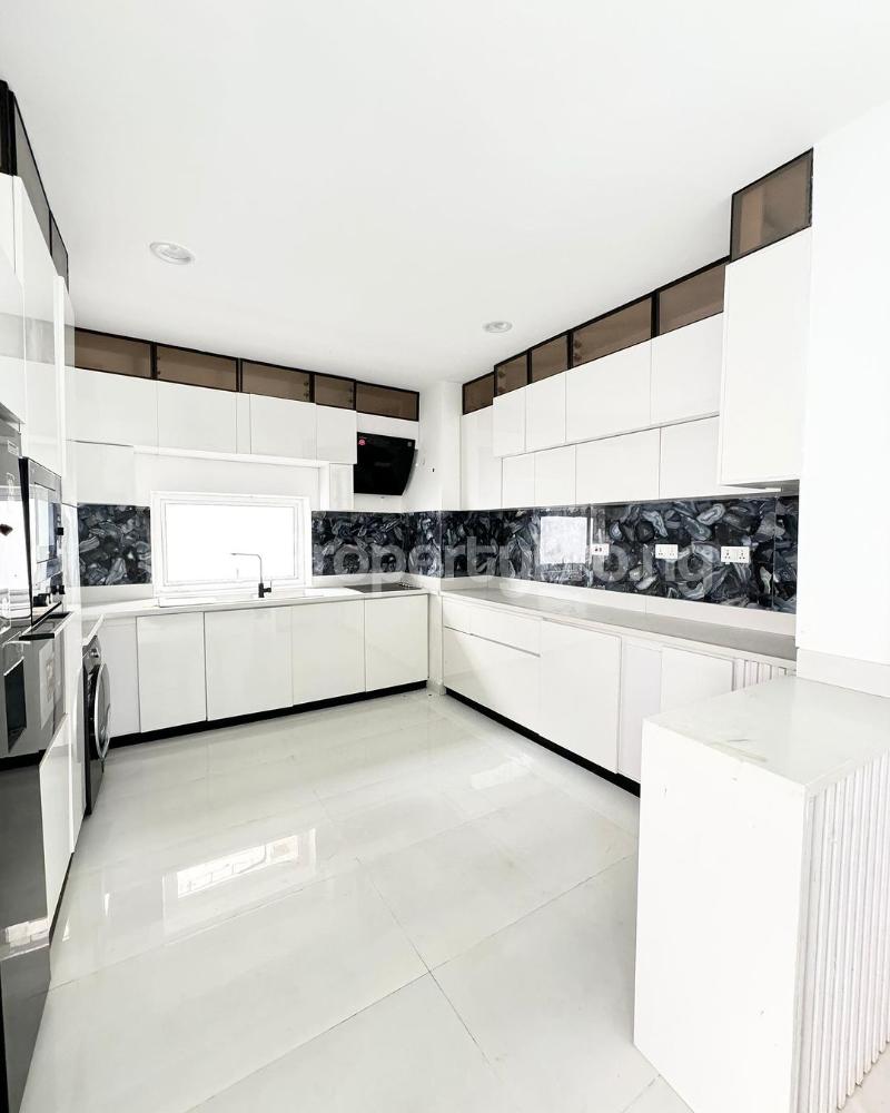 4 bedroom House for sale Banana Island Ikoyi Lagos