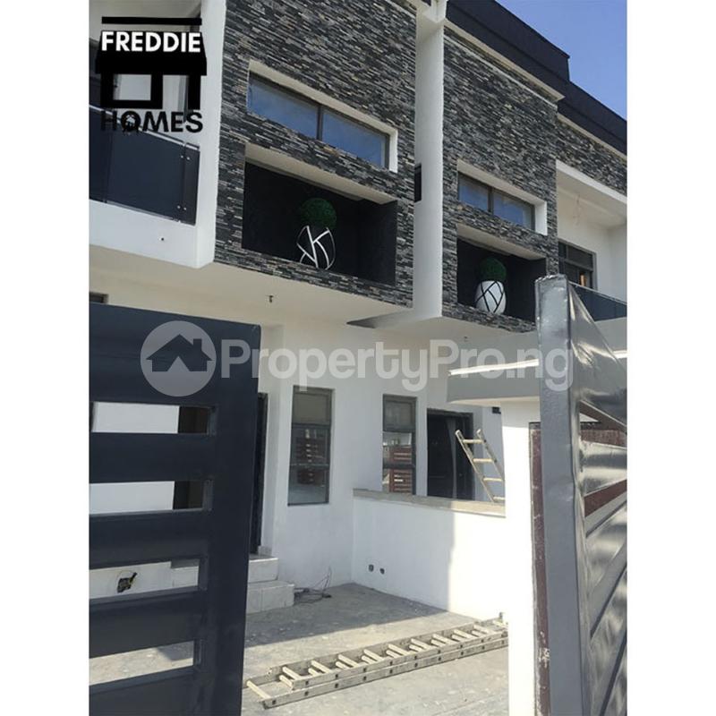 4 bedroom House for sale Lekki Lagos