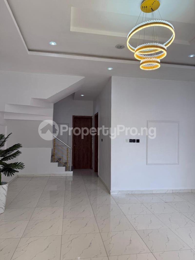 4 bedroom House for sale Oral Estate Ikota Lekki Lagos
