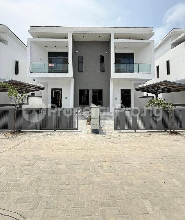 4 bedroom House for sale Orchid Lekki Lagos