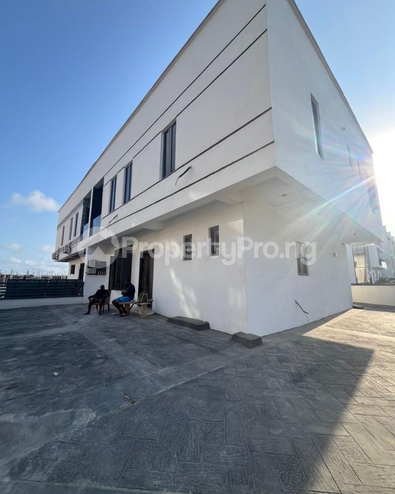 4 bedroom House for sale Orchid Lekki Lagos