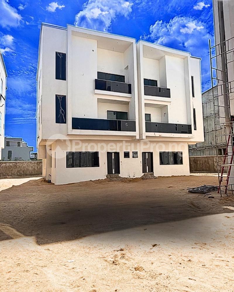 4 bedroom House for sale Osapa london Lekki Lagos