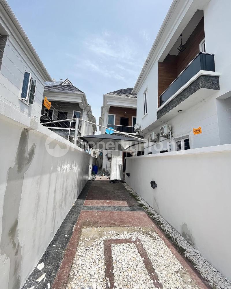 4 bedroom House for sale orchid Lekki Lagos