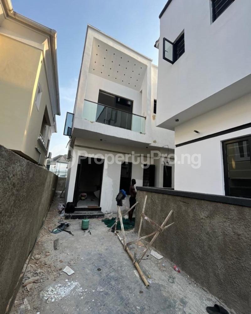 4 bedroom House for sale Chevron Lekki Lagos