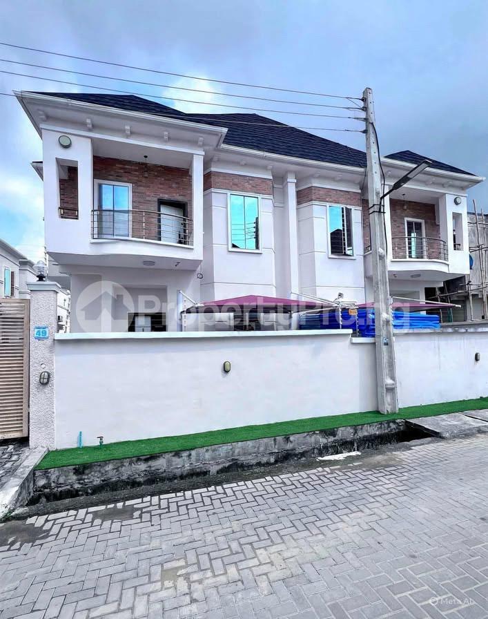 4 bedroom House for sale Ikota Lekki Lagos