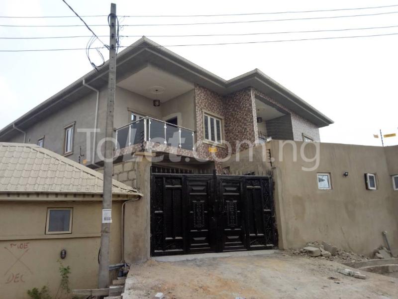4 bedroom House for rent   Mende Maryland Lagos