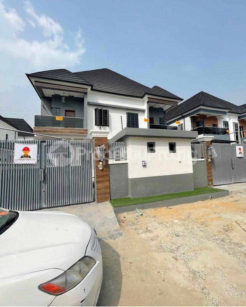 4 bedroom House for sale chevron Lekki Lagos
