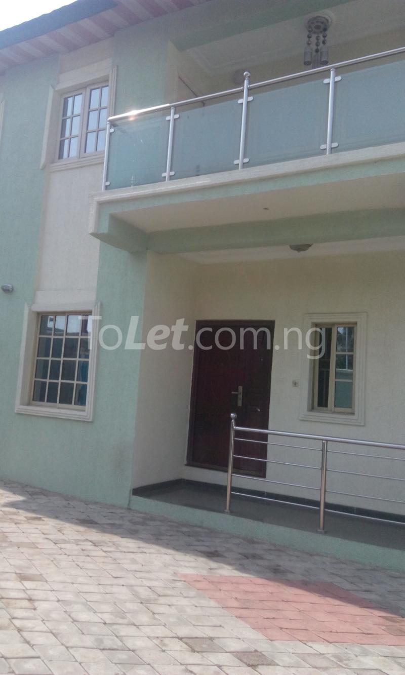 4 bedroom House for rent 14a Ayinde Sanni Street, Magodo Kosofe/Ikosi Lagos