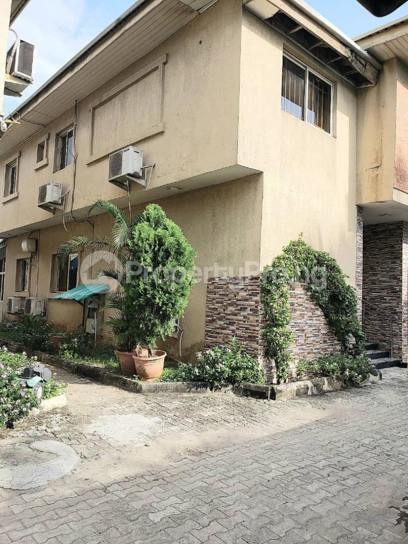 4 bedroom House for sale Victoria Island Lagos
