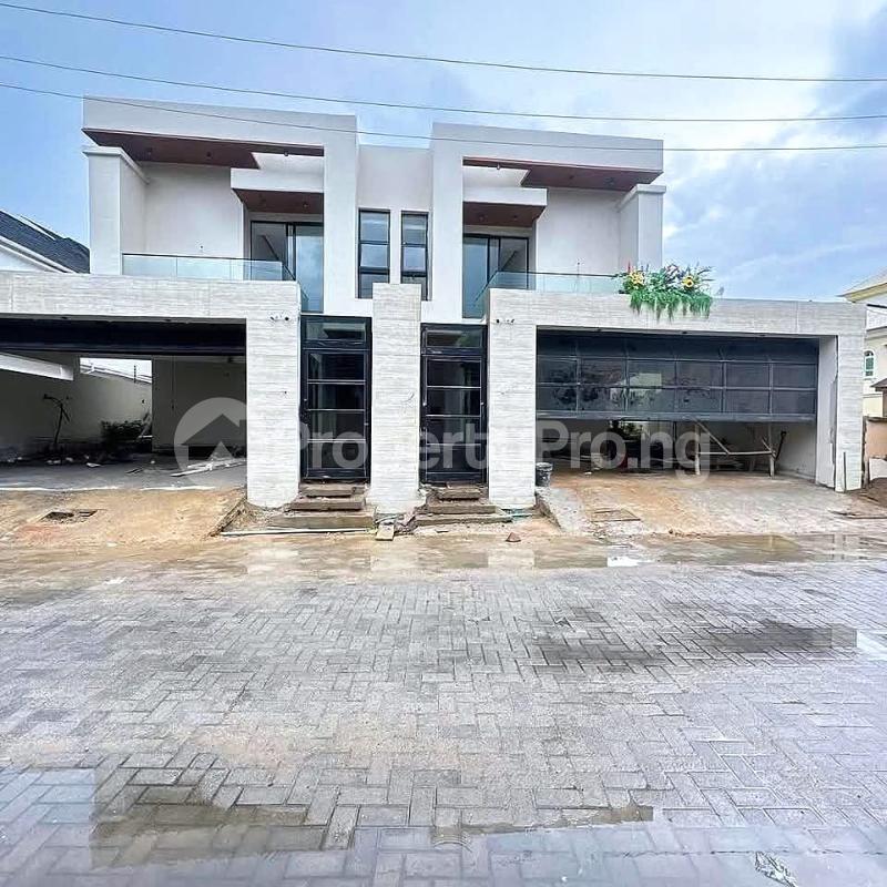 4 bedroom House for sale Ologolo Lekki Lagos