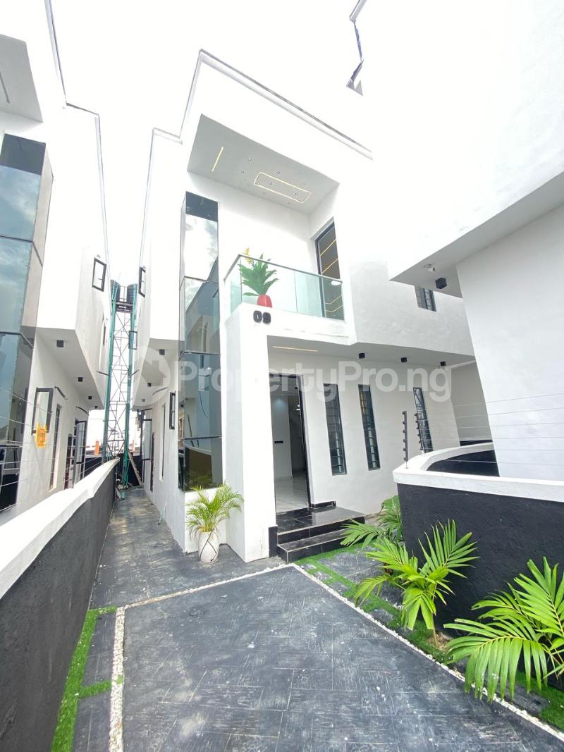4 bedroom House for sale Ikota Lekki Lagos