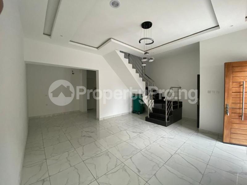 4 bedroom House for rent Kunsela Ikate Lekki Lagos