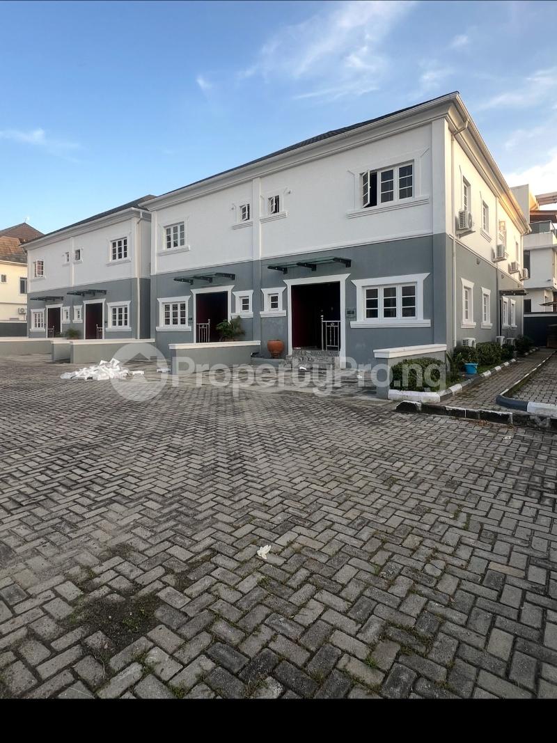 4 bedroom House for rent chevron Lekki Lagos